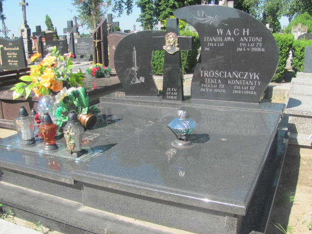Grób Antoni Wach