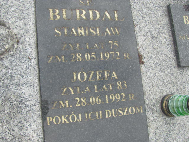 Adam Ryszard Burdal 1931 Wohyń - Grobonet - Wyszukiwarka osób pochowanych