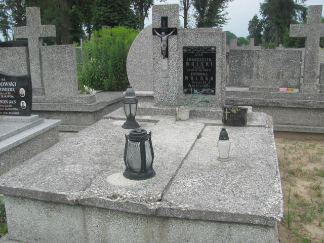 Grób Stefan Wolski
